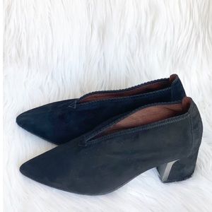 HISPANITAS Joy is a Choice Black Suede shoes